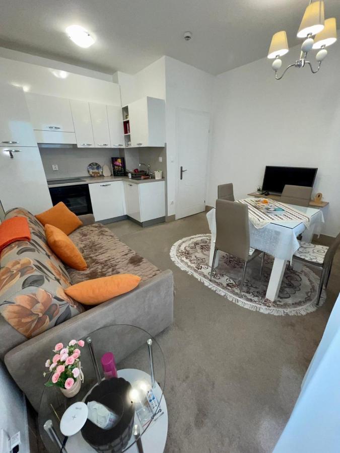 Appartement Sladjawing2 à Jagodina Extérieur photo